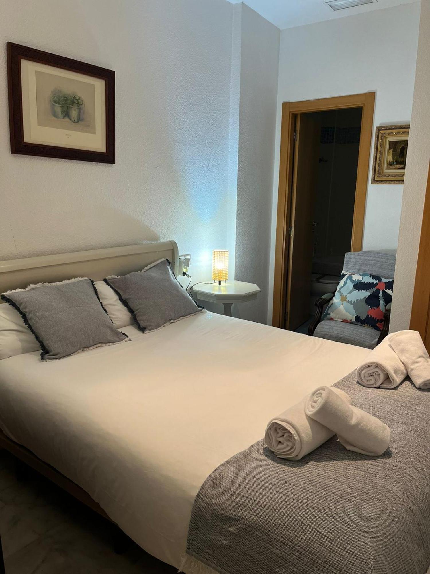 Apartamento Con Encanto Muy Centrico En Pilatos Sevilla Ideal Para Pareja Kültér fotó