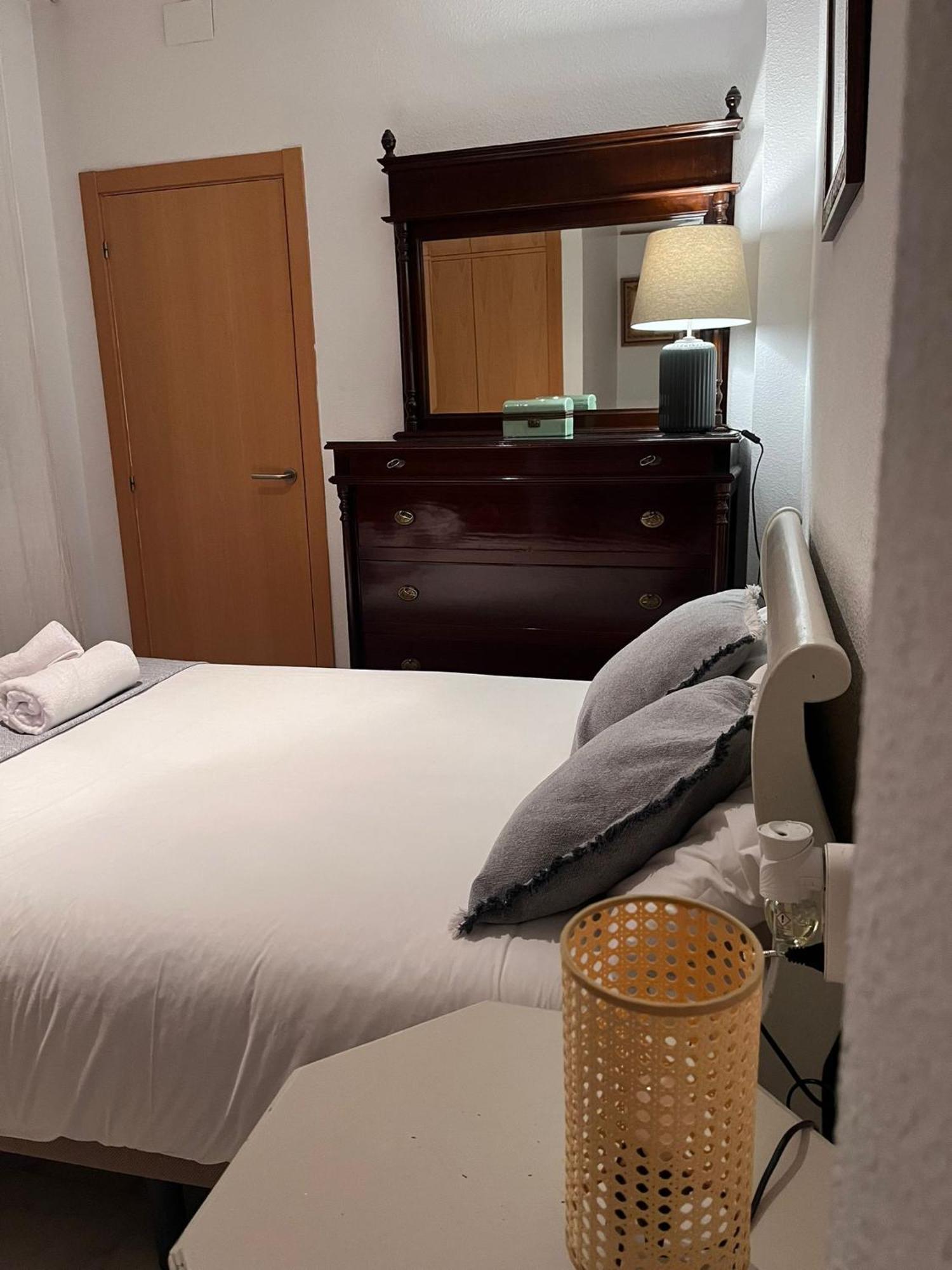 Apartamento Con Encanto Muy Centrico En Pilatos Sevilla Ideal Para Pareja Kültér fotó